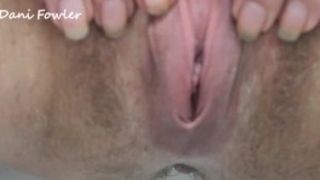 'Close up Peeing Pussy of Angel Fowler'