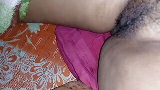 Hot villege bhabhi ko rat me devar ne chod diya