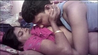 Indian village desi tamil hot girl kissing