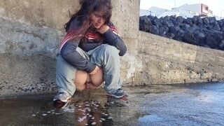 Young Milf Found A Place To Piss For Her Hairy Pussy! Enjoy Her Pussy!