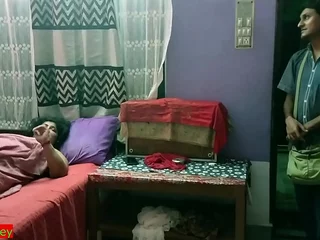 Accidently Cum Medial Bhabhi stained Pussy!! Bhabhi is war cry Satisfied!!