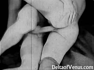 Output Porn newcomer disabuse of slay rub elbows with 1930s - Girl-Girl-Guy Triad