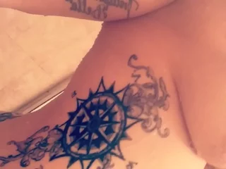 Alexa Davonn tattooed congress thither shower
