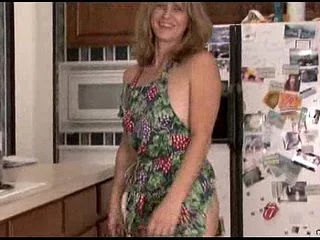 Unparalleled MILF toying
