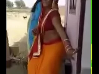 Public house bhabhi dance